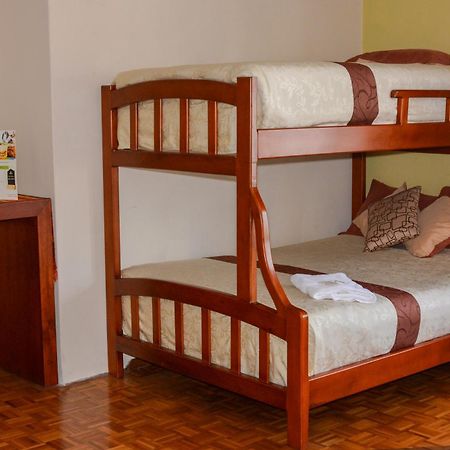 Hotel Villa Lafayette Quito Extérieur photo