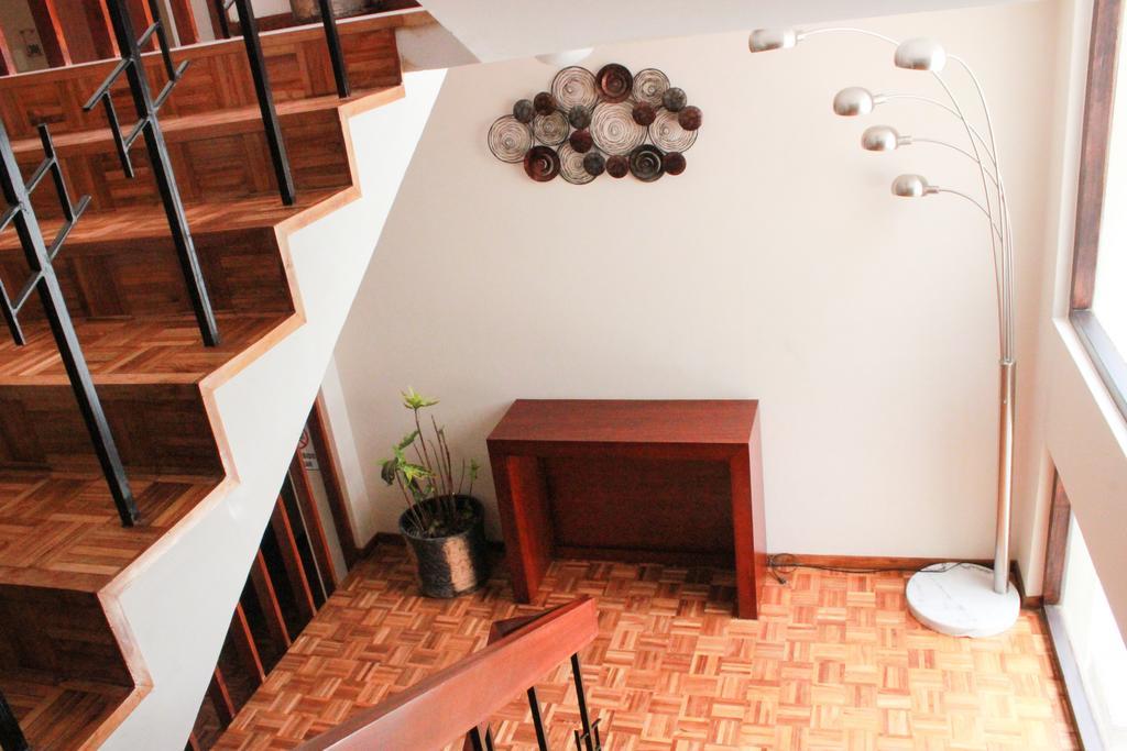 Hotel Villa Lafayette Quito Extérieur photo