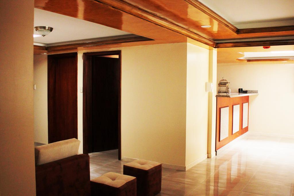 Hotel Villa Lafayette Quito Extérieur photo