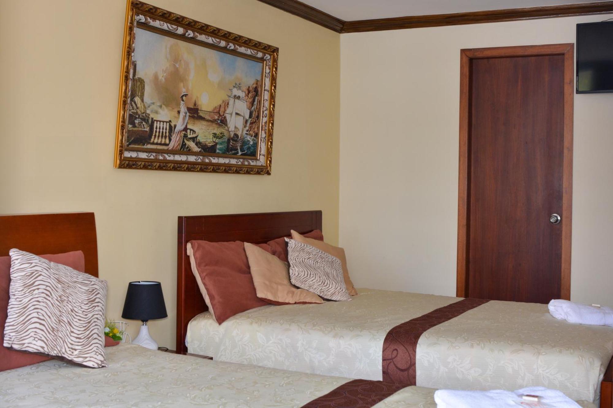 Hotel Villa Lafayette Quito Extérieur photo