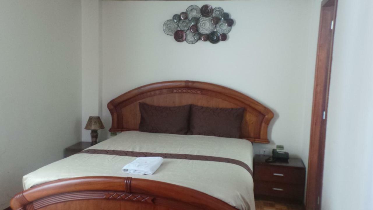 Hotel Villa Lafayette Quito Extérieur photo