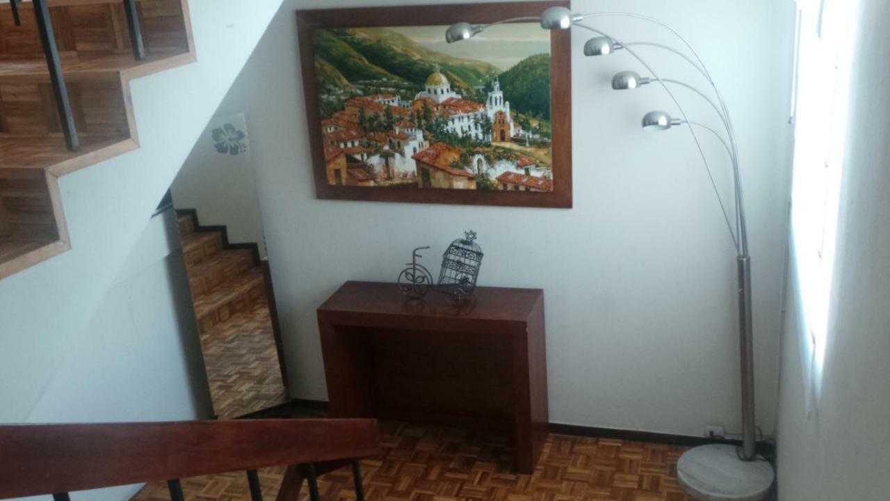 Hotel Villa Lafayette Quito Extérieur photo